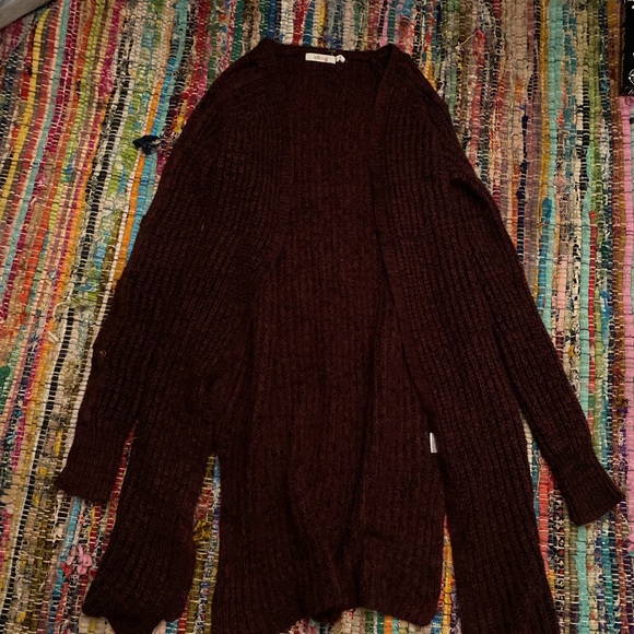 black maroon cardigan ♥️🖤 - Picture 2 of 3